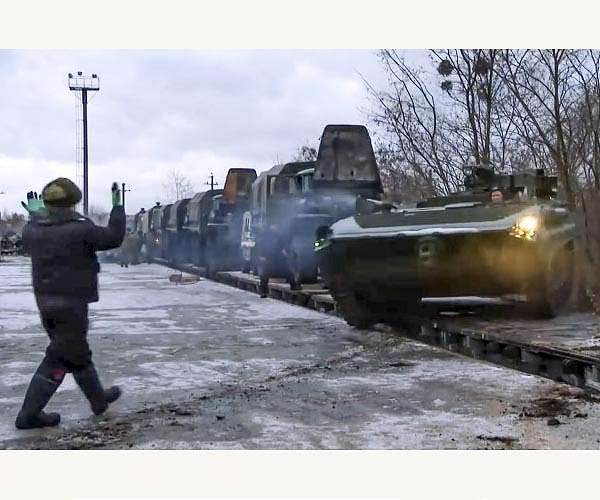 Belarus says Russian forces to remain for more drills