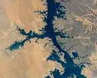Egyptian villages fight water war