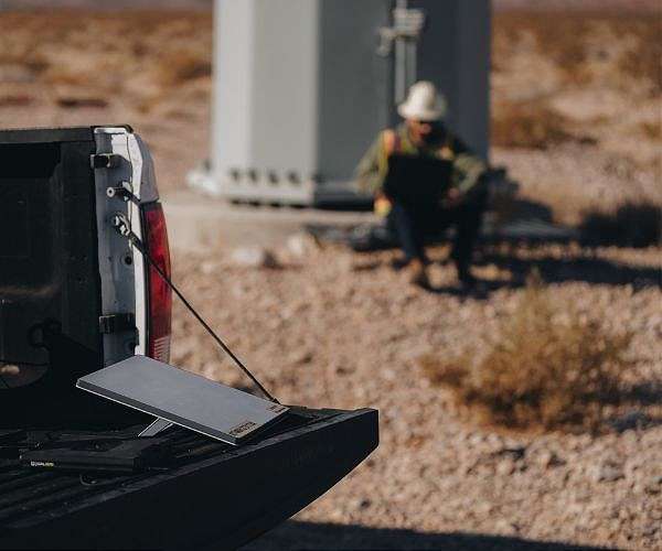 Orbit Over Obsolescence: How Satellite Constellations Are Replacing Cell Towers One Layer at a Time