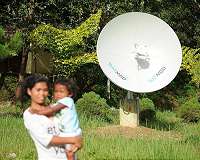Philippines offers China chance to run third telecom service