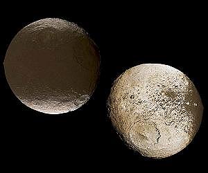 How the Equatorial Ridge on Saturn's Moon Iapetus Formed