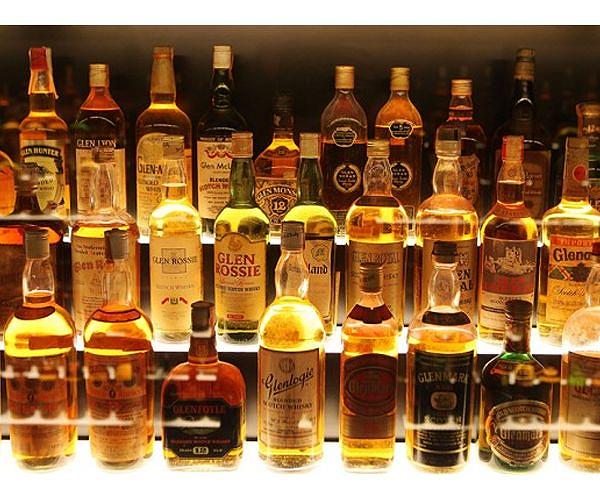 Scottish whisky makers fear return of Trump tariffs