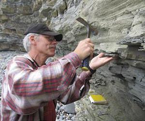 Megavolcanoes tied to pre-dinosaur mass extinction