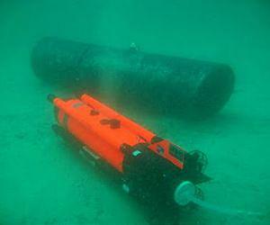 US sends sub drones over fears of Hormuz closure
