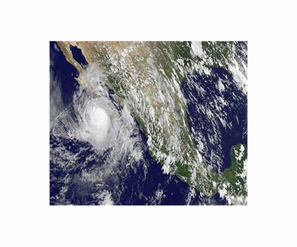 Mexico's Baja California braces for Hurricane Kay