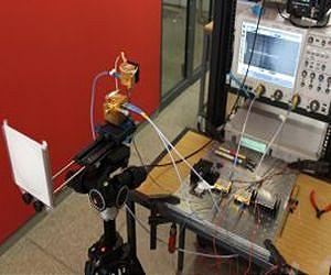 Wireless Data Transmission at 100 Gbits