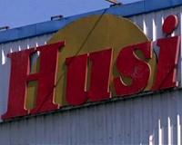 China holds six from OSI unit in food scandal: company