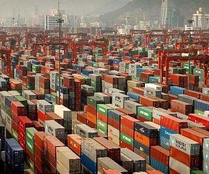 China vows to 'buy even more' overseas