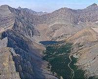 Encana closes on sale of Bighorn oil and gas acreage
