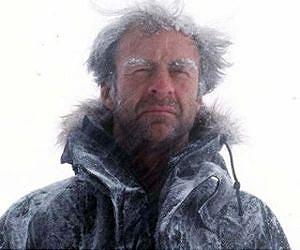 Fiennes's evacuation from Antarctica under way