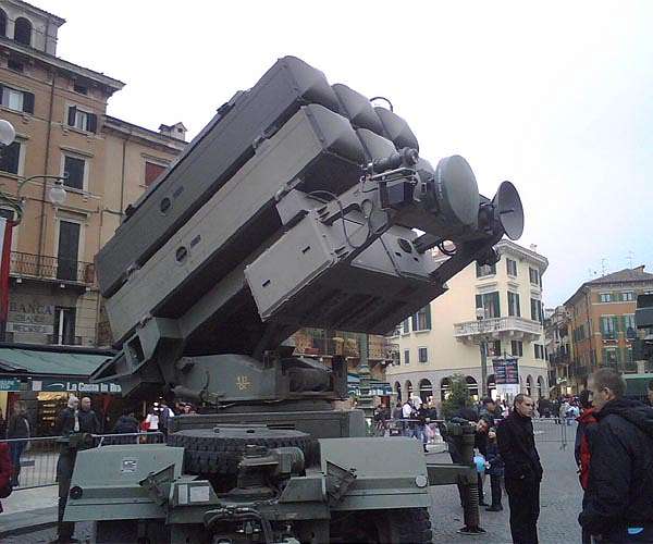 Ukraine hails arrival of Western air defence systems