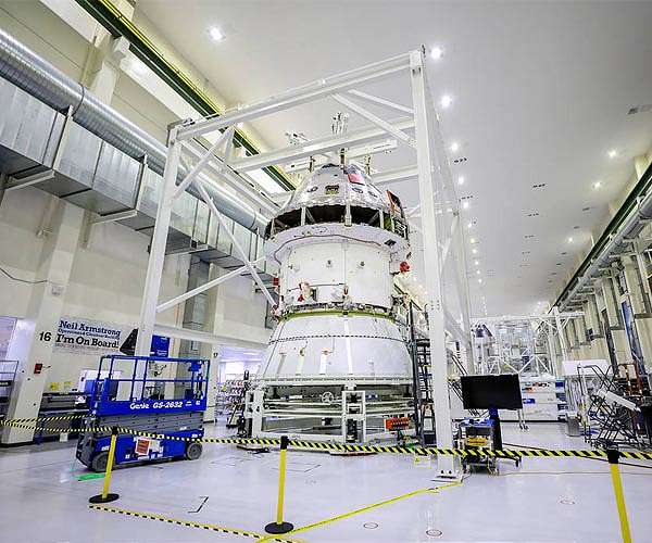 Artemis IV Mission Advances with Completion of SLS Payload Adapter Testing