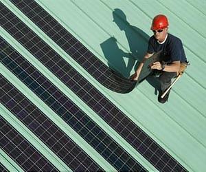 Solar Thin-Film Manufacturers Enticed To UK By Vibrant Solar Market
