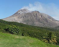 Deep magma controls eruption cycles