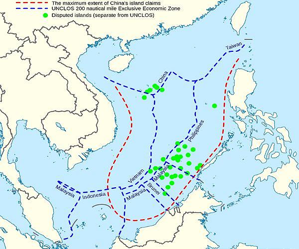 US backs Philippine over China despite reef pullout