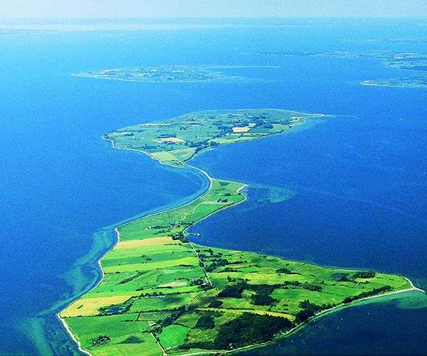 Danish strait closed over navy missile malfunction