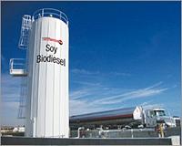 Biodiesel made easier and cleaner with waste-recycling catalyst