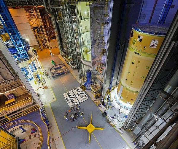 NASA adds critical stage adapter to Artemis II Moon rocket