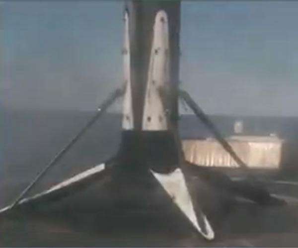 SpaceX sets rocket re-use record Friday with a nine-day turnaround