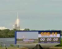 SpaceX blasts off cargo using recycled spaceship