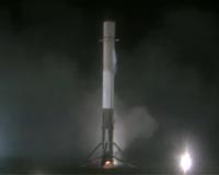SpaceX sticks landing of rocket in landmark recycle bid