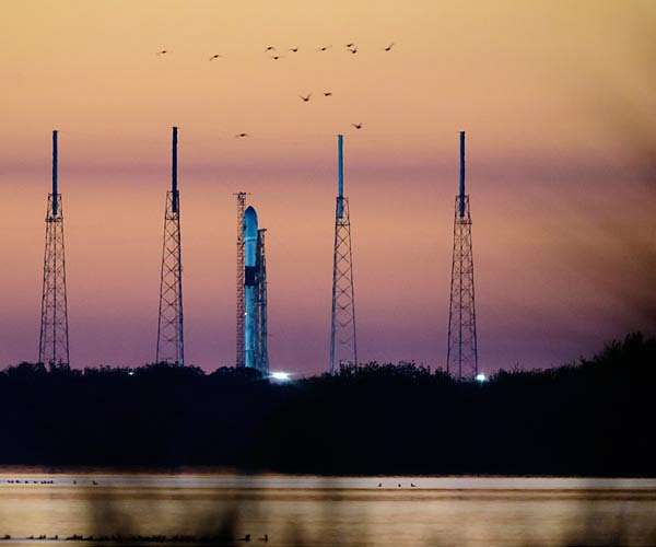 After 2 delays, SpaceX hopes next launch attempt will send satellites toward orbit
