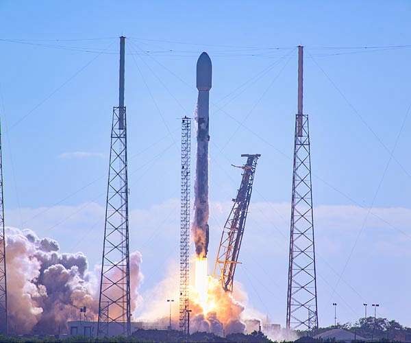 SpaceX rocket carries 114 satellites in first launch of 2023