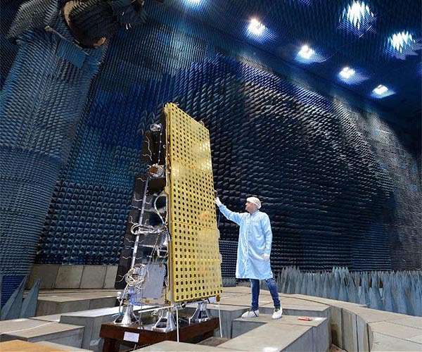 SSTL signs up Space-Eyes for NovaSAR data