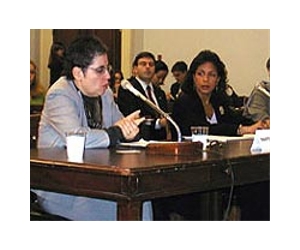 Rubio takes different tack on Rice