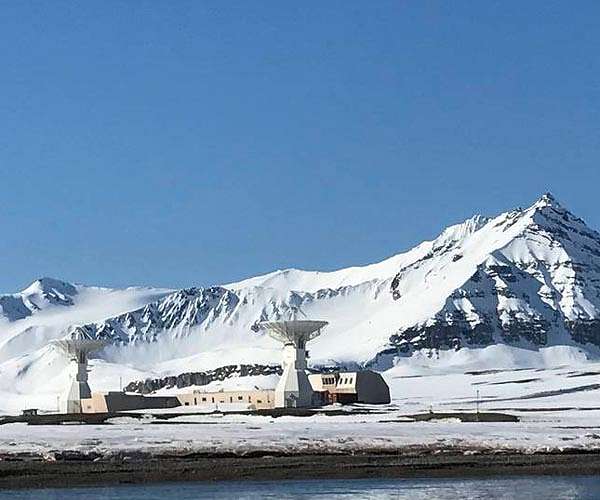 Norway says Russia, China seek to up presence on Svalbard