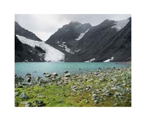 Global warming threatens Sweden's highest peak: researcher