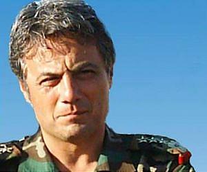 Syria defector Tlass urges transition, condemns army attacks