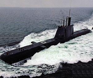 Greek inspectors eye German sub deal