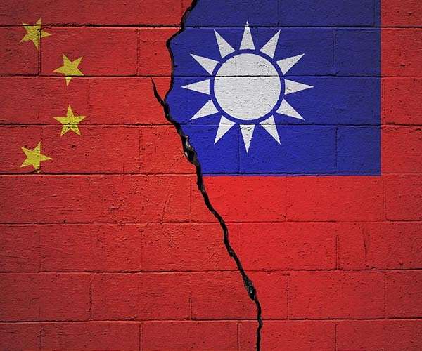 Rapper defends China satire 'Fragile' as views hit 30m