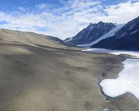 Soot transported from elsewhere in world contributes little to melting of some Antarctic glaciers