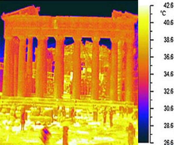 Heat forces new Acropolis closure amid fiery temperatures