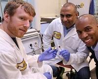 Heat-conducting polymer cools hot electronic devices at 200 degrees C