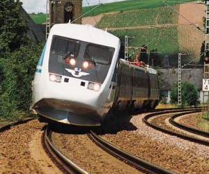 Study shows how to eliminate motion sickness on tilting trains