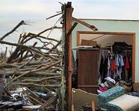 Violent weather in US kills at least 29