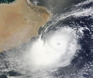 Storm kills 11 in Oman