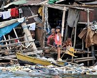 Thousands evacuated as storm hits southern Philippines