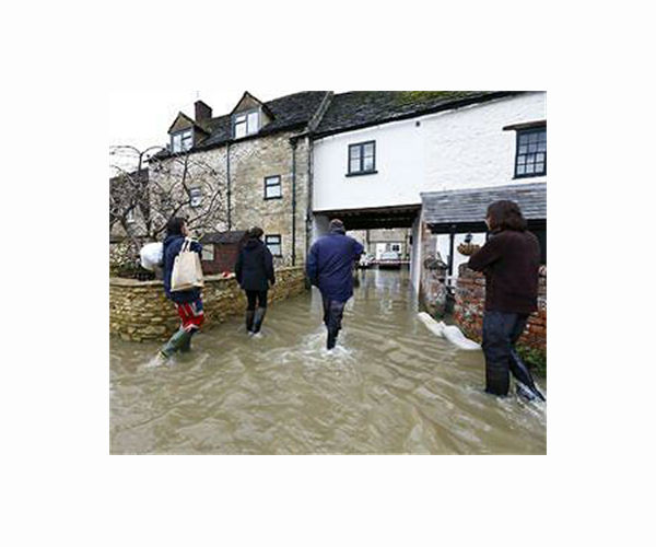 Weather extremes becoming 'new normal', warns UK's National Trust