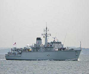 Astrium to provide military X-band satcoms to six UK Royal Navy vessels