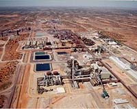 Former nuclear pariah India scours world for uranium