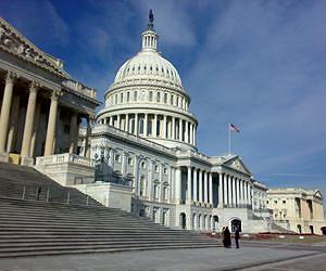 White House warns Congress over opposing Iran deal