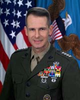 Top US Commander Plays Down China Threat