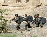 US weighs more special forces troops for Syria