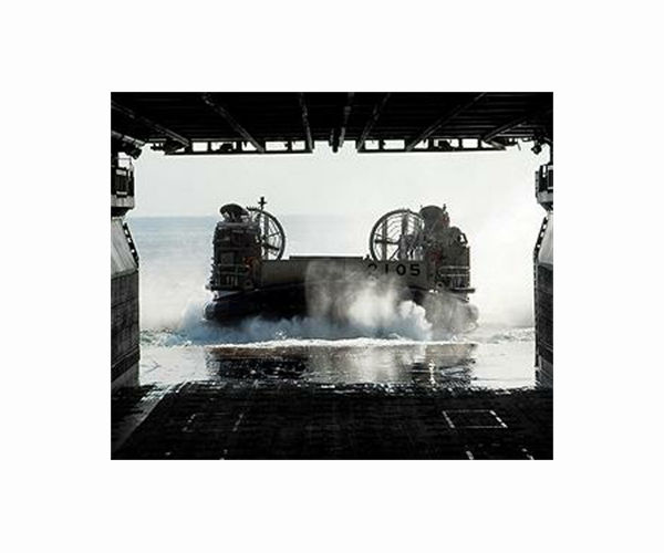 Navy, Marines enter Middle East-based U.S. 5th Fleet for training