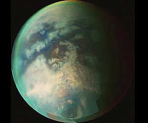 New Computer Model Explains Lakes and Storms on Titan