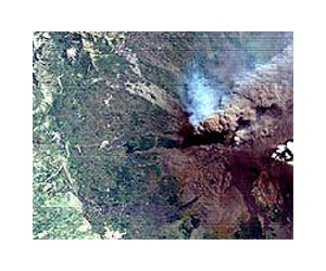 Sicily airport stays shut due to volcano eruption